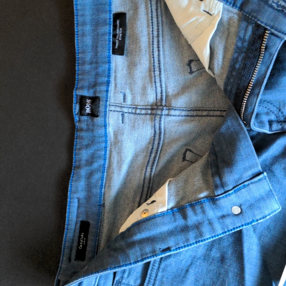 COPY - Hugo Boss Jeans - Picture 7 of 11